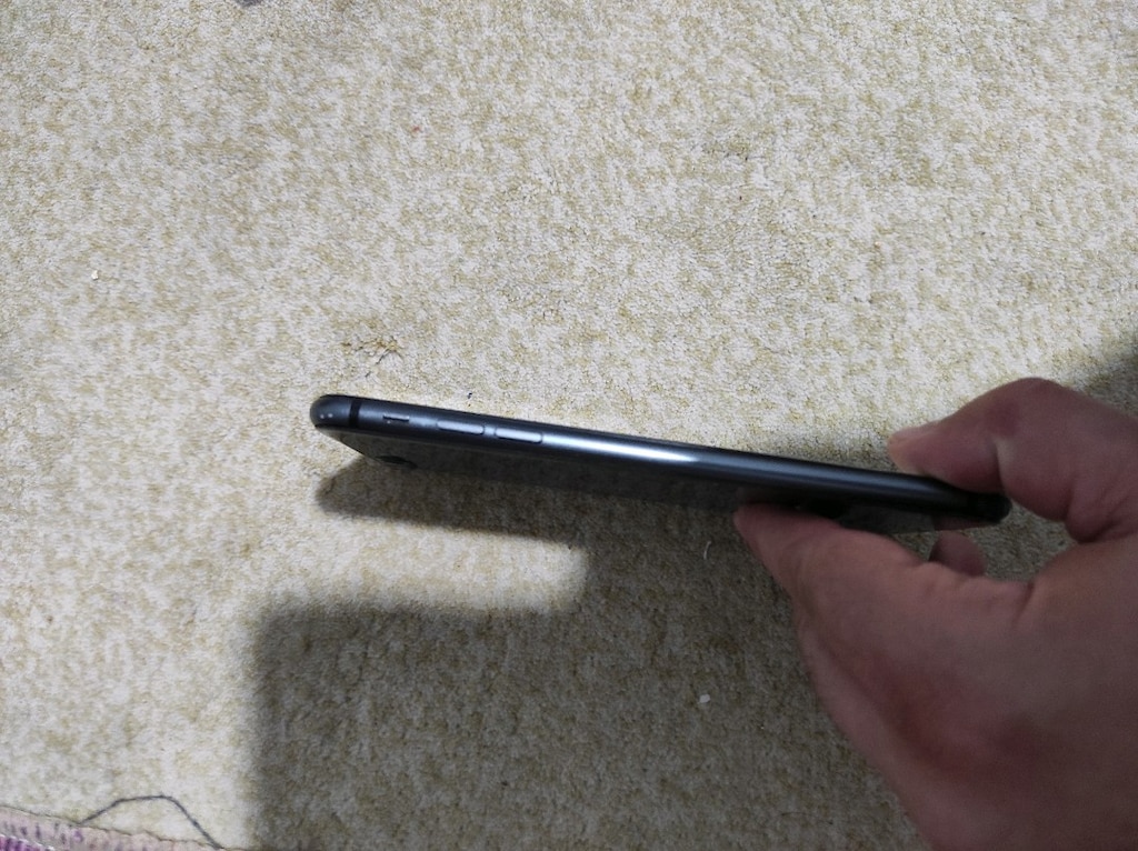 iPhone 8 Plus - 7