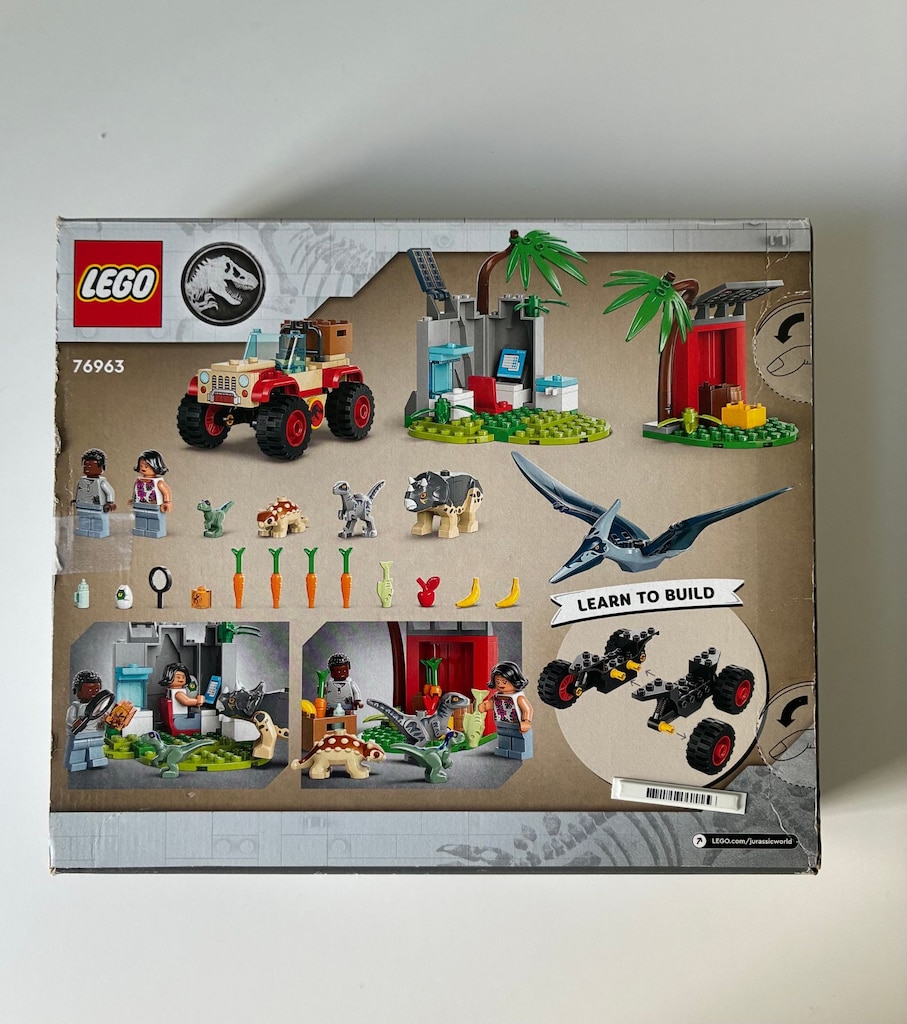 LEGO Jurassic World Yavru Dinozor Kurtarma Merkezi 76963 - 2