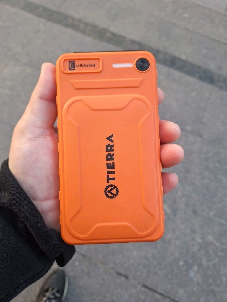 İTALYAN OUTDOOR SOLAR POWERBANK - 2