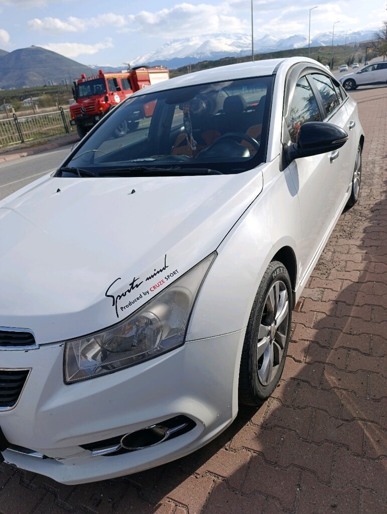 Chevrolet Cruze 1.6 Sport 2013 - 6