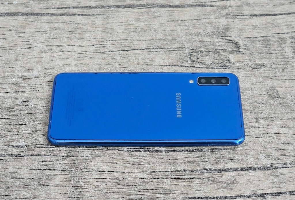 SAMSUNG A7 2018 64 GB SORUNSUZ BÜTÜN ÖZELLİKLERİ ÇALIŞIYOR - 9