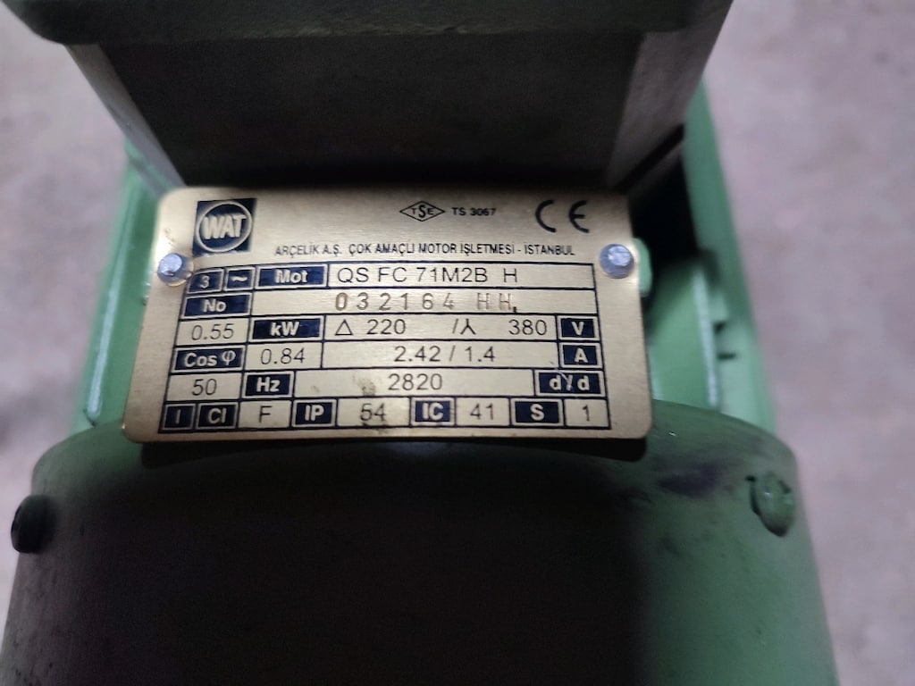 elektrik motoru 0.55 kW 2800 devir - 5