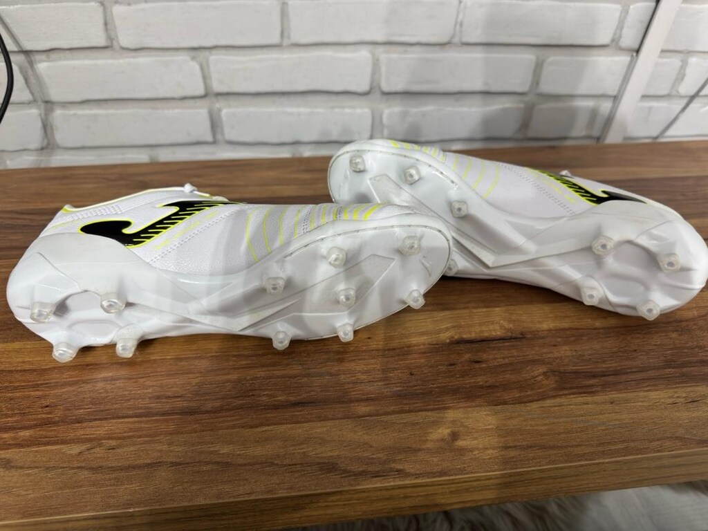 Beyaz renk Joma Krampon 42 numara - 4