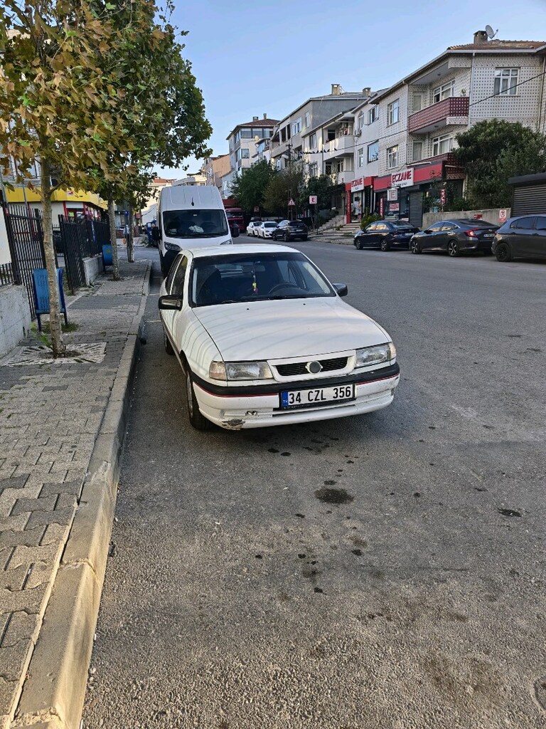 opel vectra a - 2