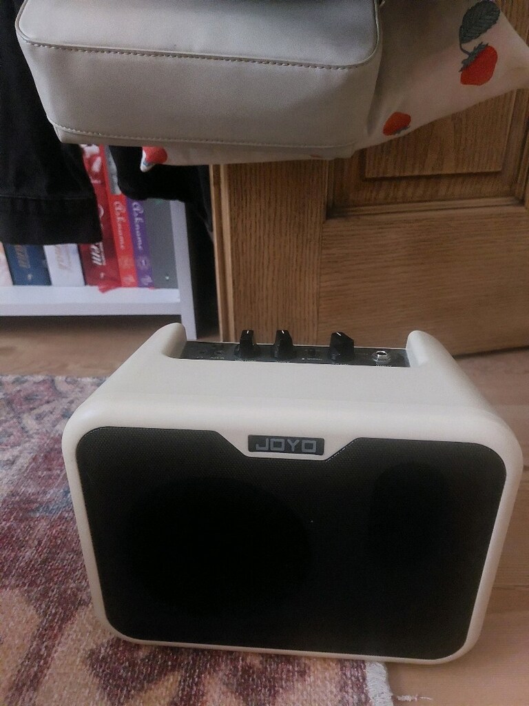 Joyo ma10b bas gitar amfisi - 2
