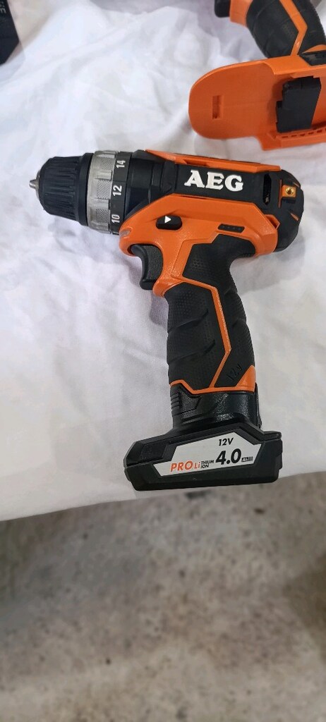 AEG sarzlı matkap - 5