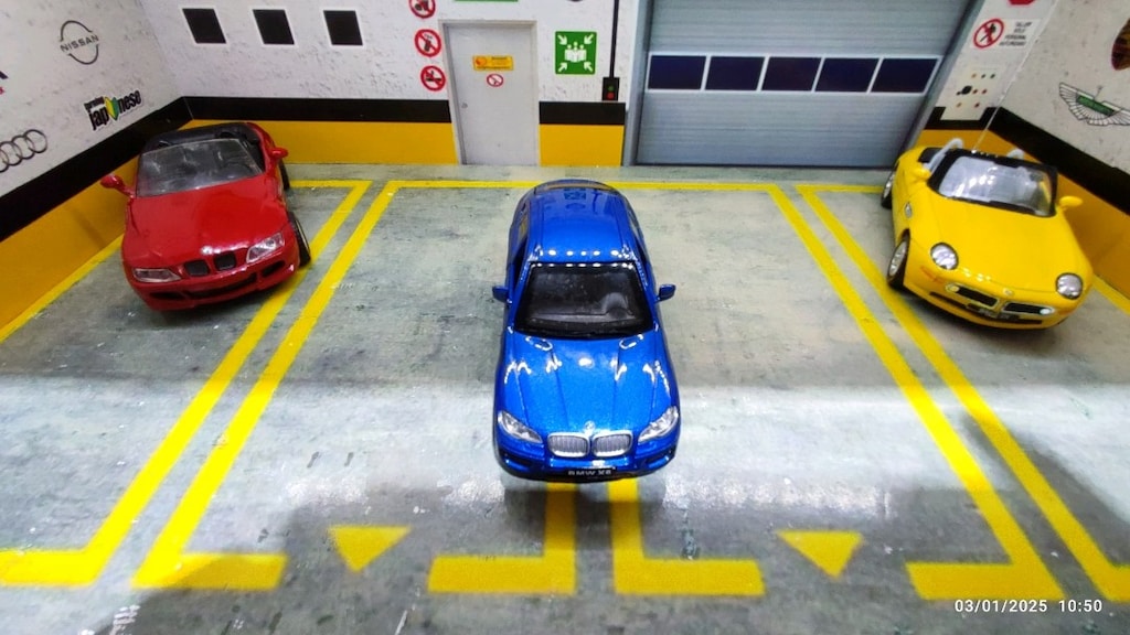 BMW X6 SUV modeli metal diecast oyuncak araba - 8