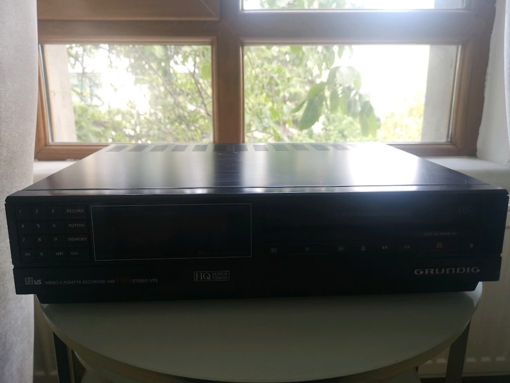 Video kaset oynatici Grundig - 5