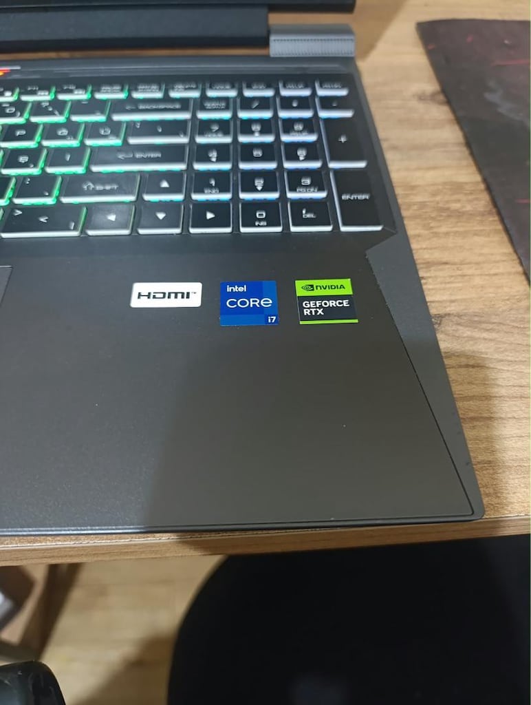 Casper Excalibur G870 Laptop - 7