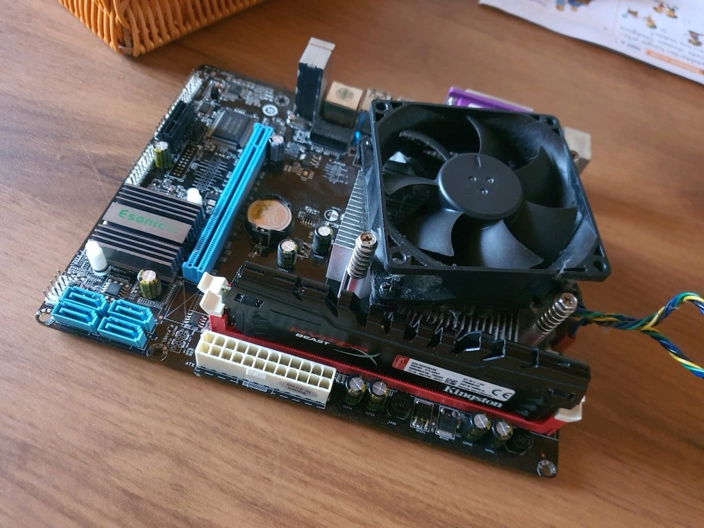 Esonic Anakart 4. ram i5 islemci - 2