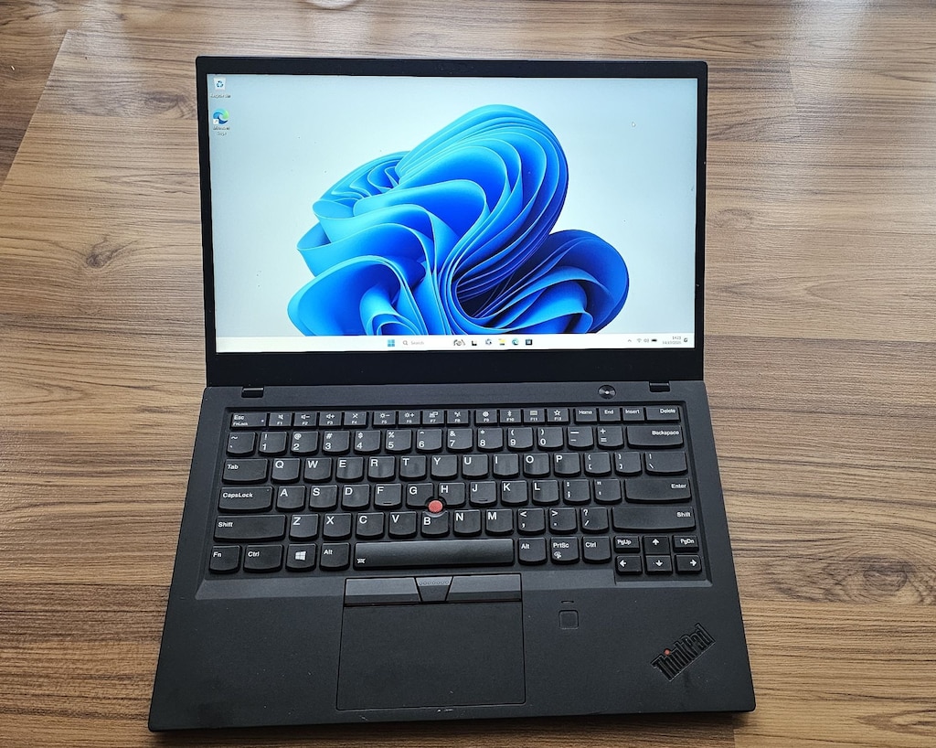 Lenovo X1 Carbon i7 8. Nesil 16GB RAM 256GB SSD Dokunmatik - 9