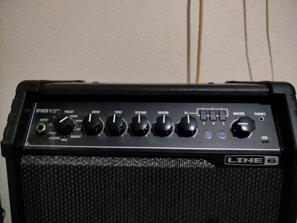 LINE 6 SPIDER V20 MKII-20 WATT ELEKTRO GİTAR AMFİSİ+GİTAR JAG KABLOSU - 3