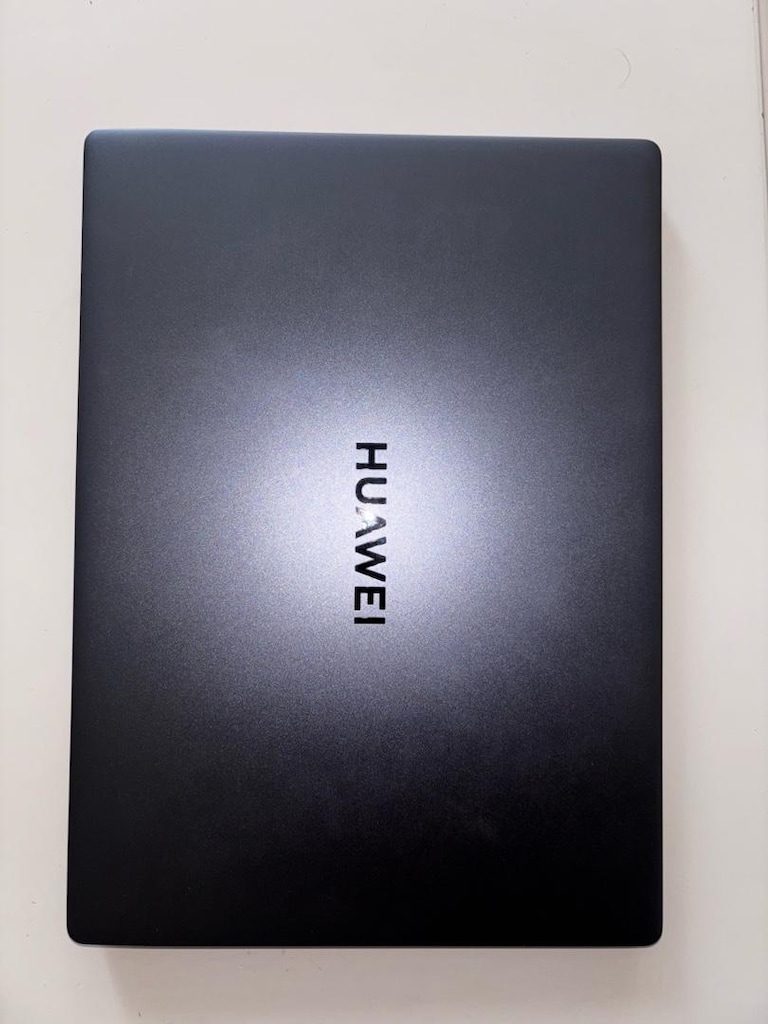 ACİL SATILIK!!! HUAWEI D14 I5-1240P 16GB RAM 512GB SSD