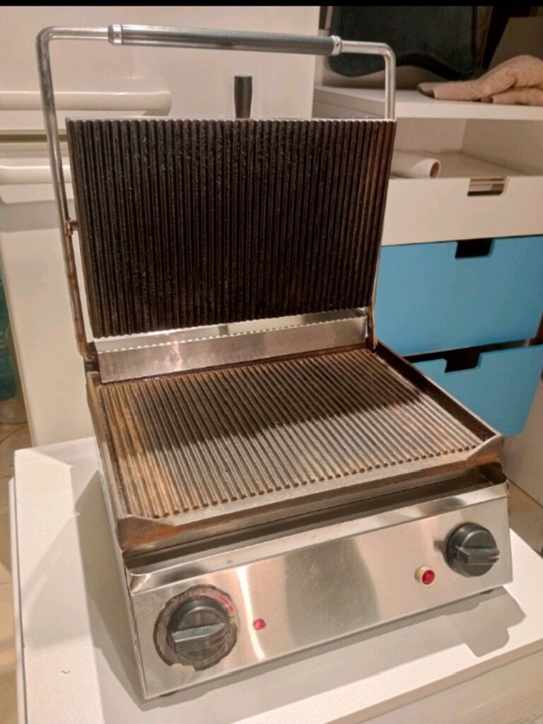 Işıkgaz 12 Dilim Tost Makinesi Temiz Sağlam - 3