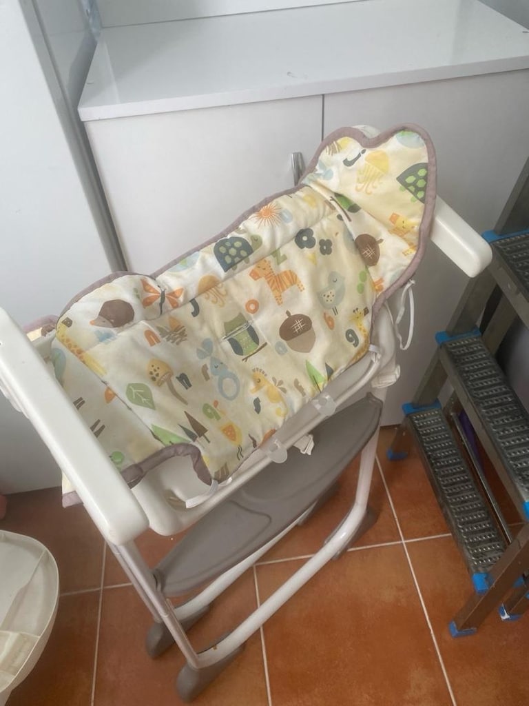 mama sandalyesi kolay katlanır bu fiyata yok - 3