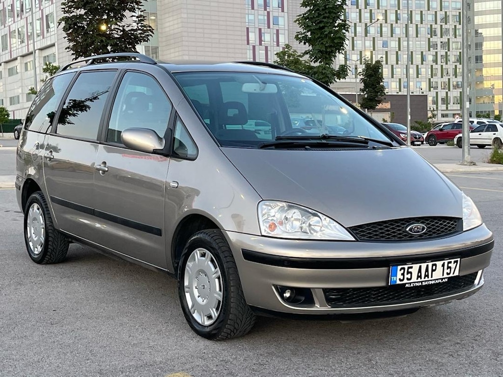 Ford Galaxy - 2