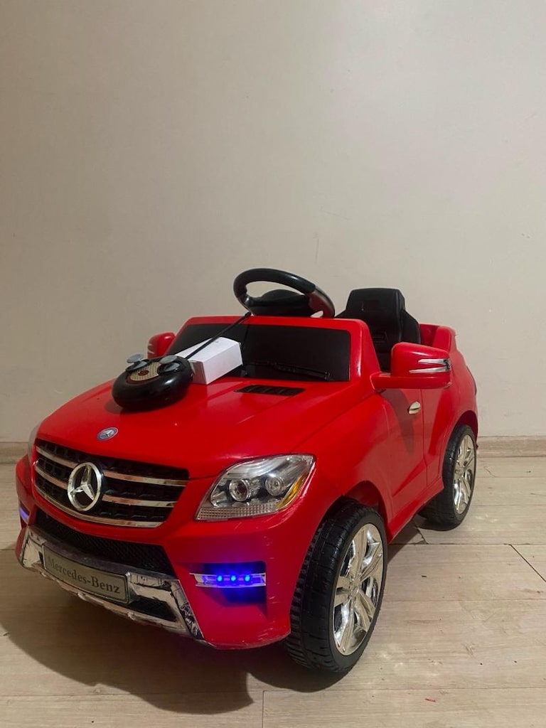 MERCEDES **LİSANSLI** Akülü Araba