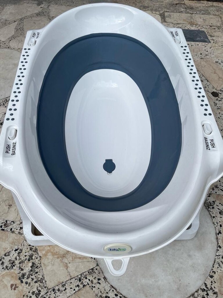Bebek yıkama küveti kullanılmamış - 2