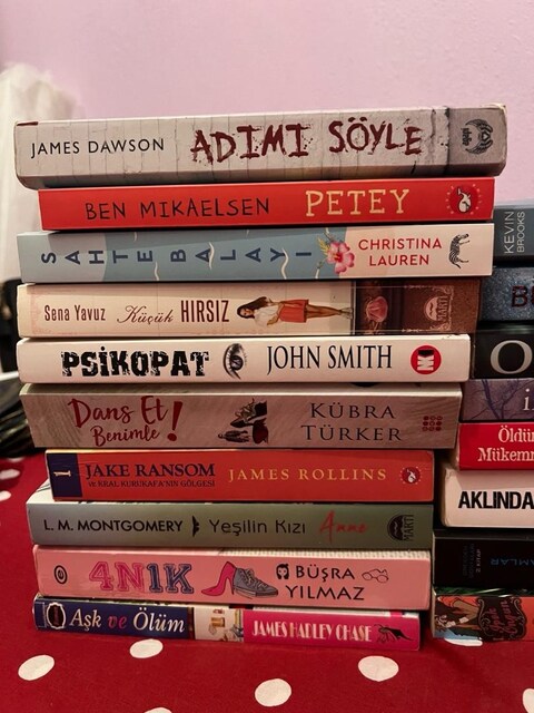 kitap Her biri farklı fiyattır