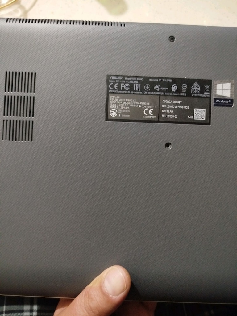 ASUS diz üstü bilgisayar. - 6