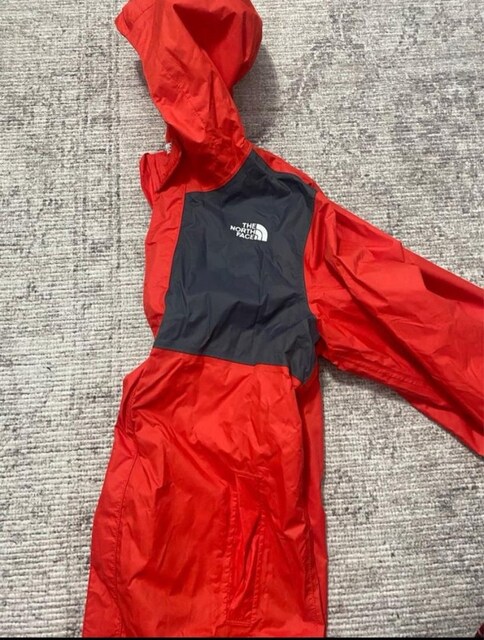 orjinal Northface yağmurluk