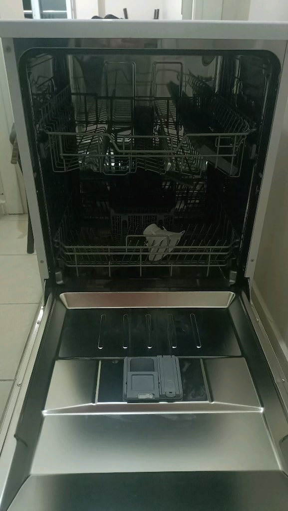Sıfır Ayarında Samsung DW60M5044FW - Sadece 1-2 Kez Yıkadı - 5