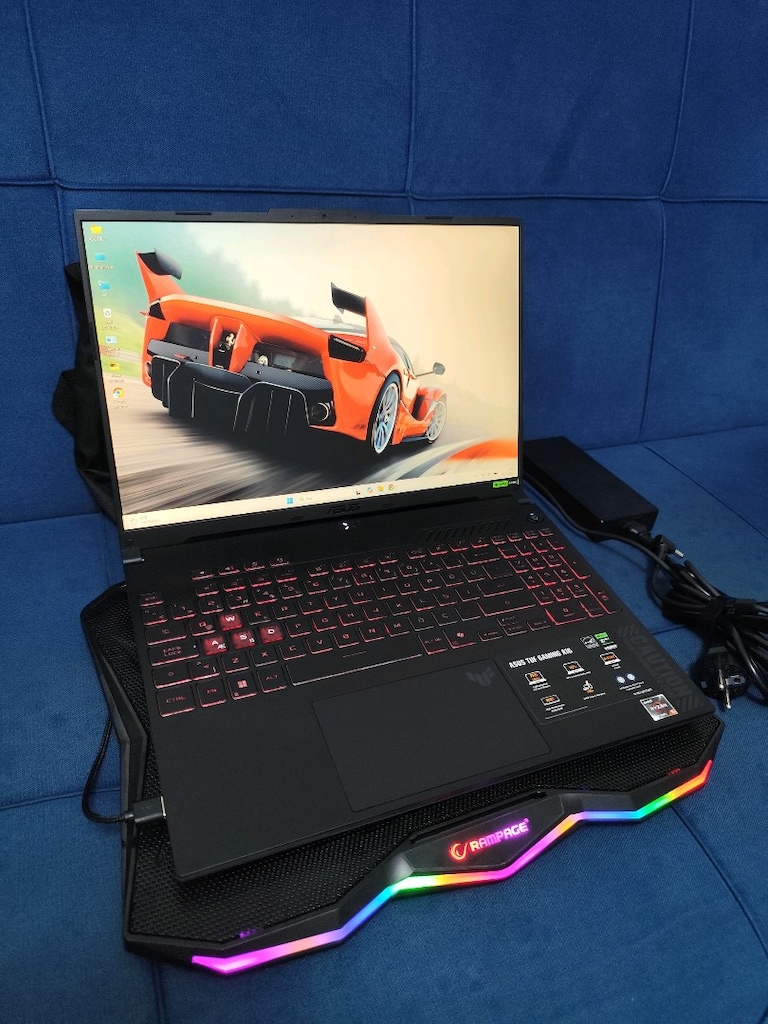 RYZEN 5 7535HS + 6 GB RTX 4050 140W EKRAN KARTI + DDR5 RAM + SSD - 3
