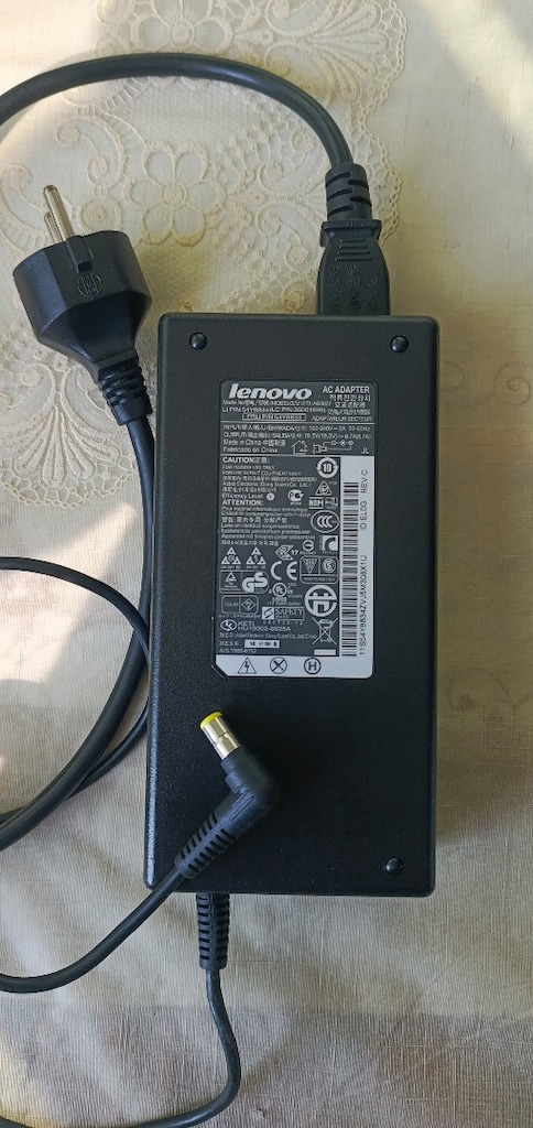 Lenovo Orijinal Şarj Adaptörü (130W) - 2