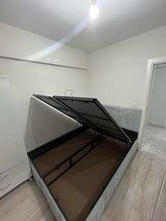 SIFIR DEMİR PROFİL SANDIKLI BAZA BAŞLIK - 2