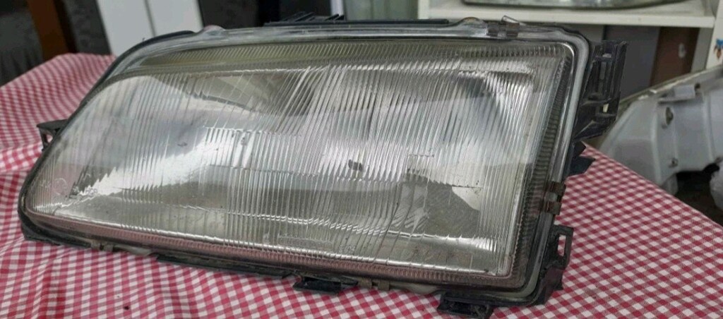 Peugeot carello far - 3