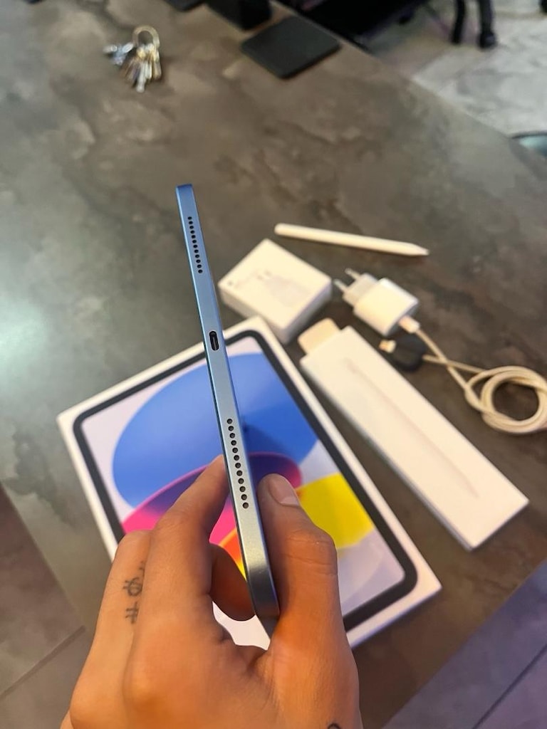 10.Nesil 256 GB + apple Pancil ve şarj cihazı + 8 ay Garanti - 4