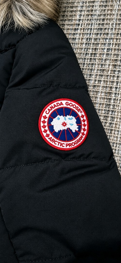 Canada Goose Mont – Temiz ve Az Kullanılmış / Şık Kışlık Mont - 2