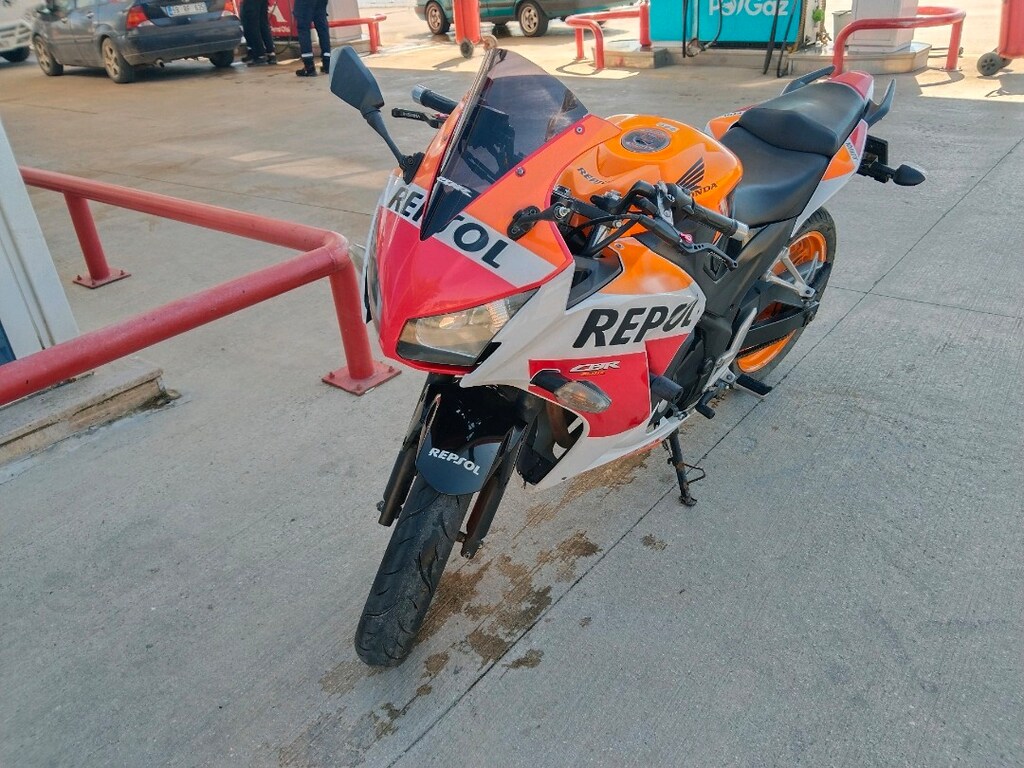 Honda CBR 250 r repsol sorunsuz - 10