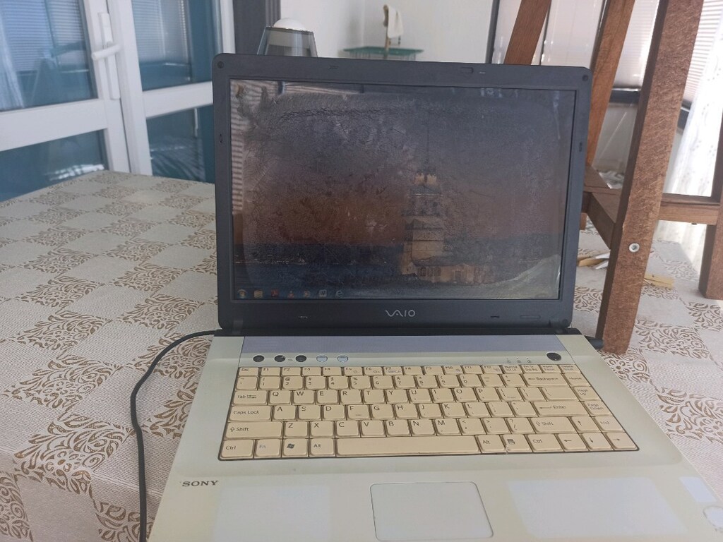 Sony laptop - 2