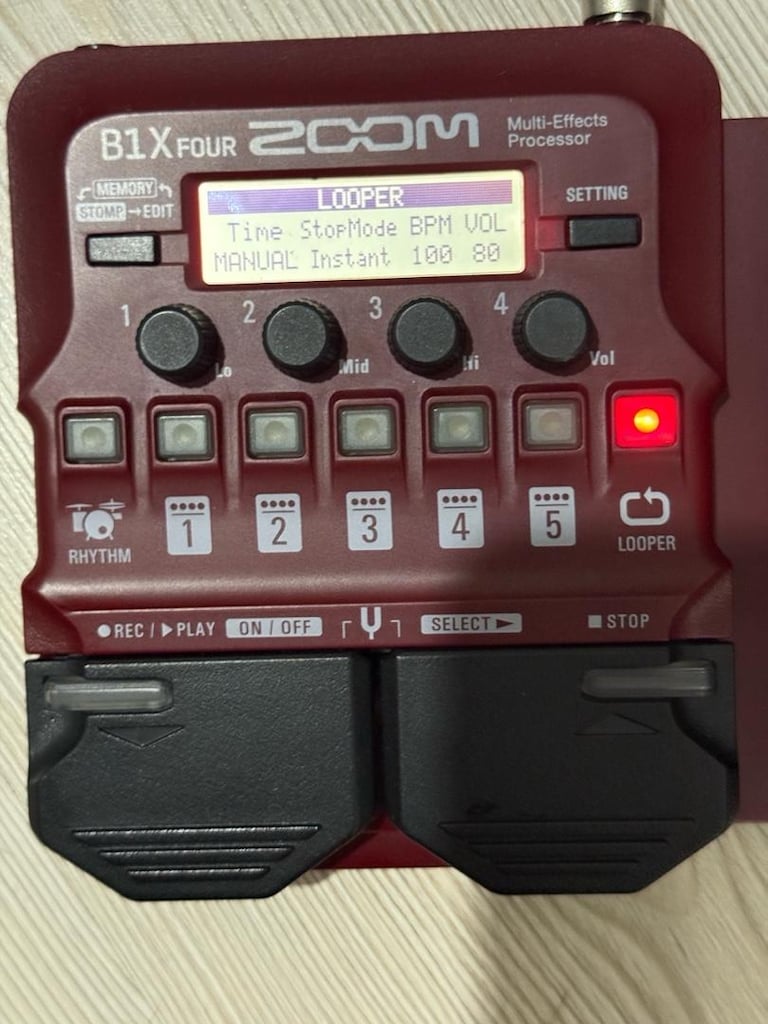 SIFIR AYARINDA Zoom B1X Four Prosesör - 9