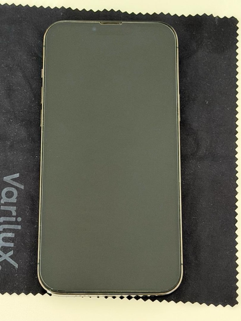 SIFIR ÇİZİK VE DEĞİŞENSİZ SAHİBİNDEN YURT İÇİ 13 PRO MAX - 2