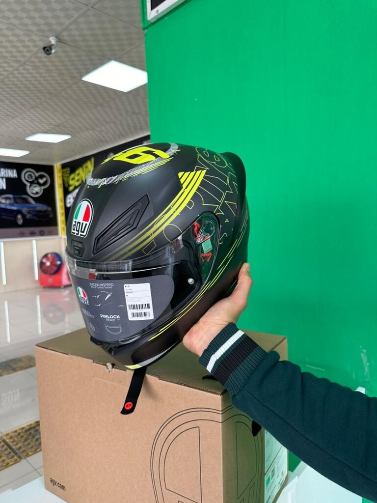 Agv K1s track 46 M beden Kask