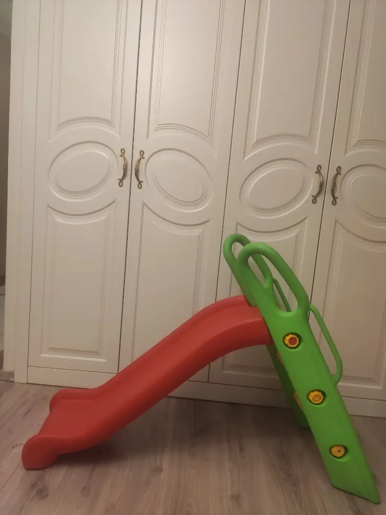 *Çocuk Kaydırak*