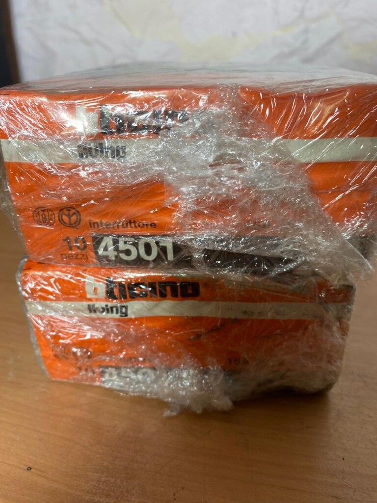20 adet Bticino 4501 anahtar - 2