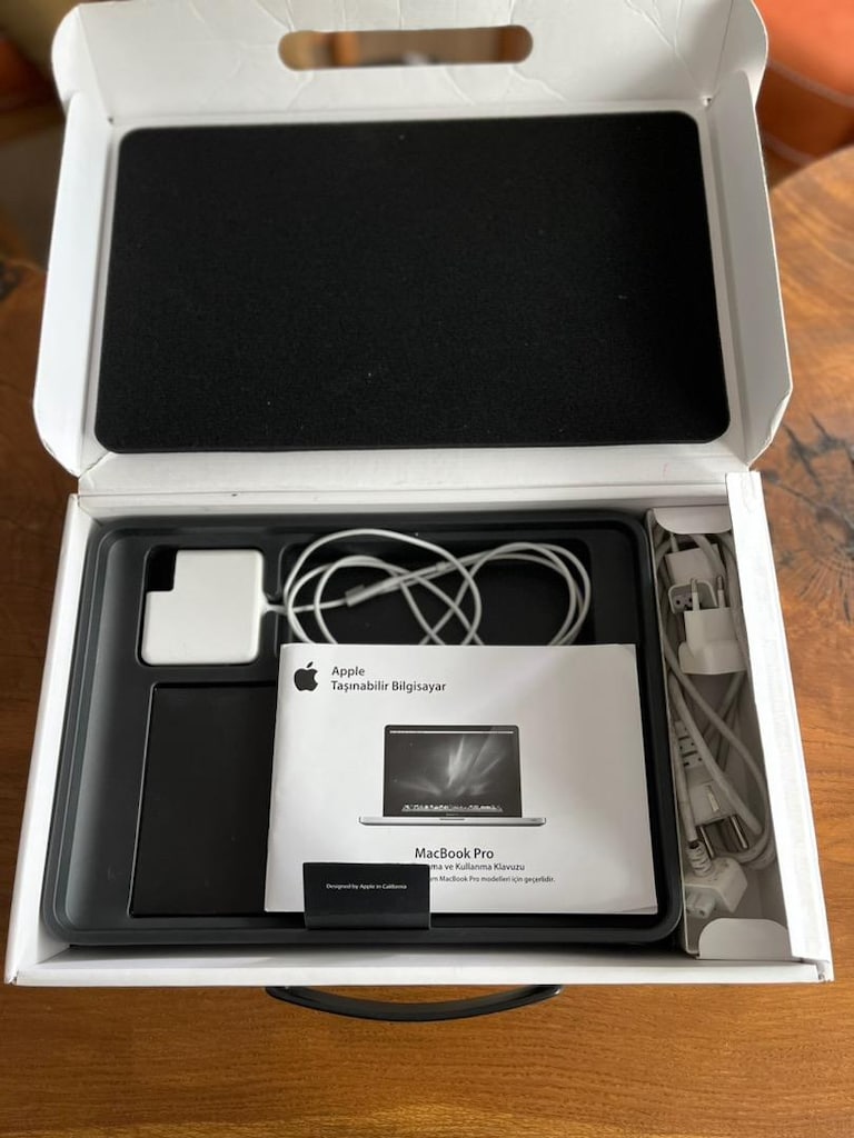 Macbook Pro - 11