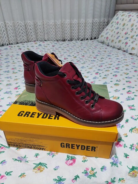 Greyder bayan bot