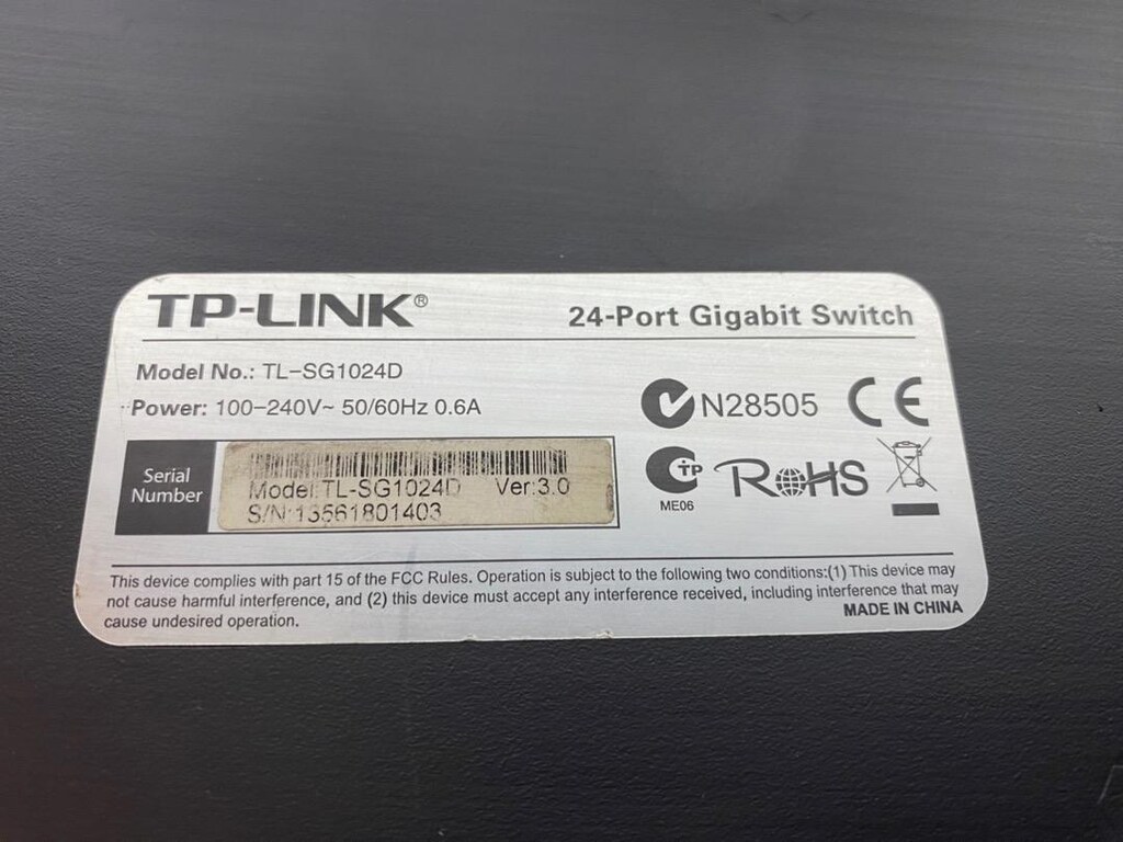 TP-LINK TL-SG1024 24PORT 10/100/1000 Gigabit SWITCH - 5