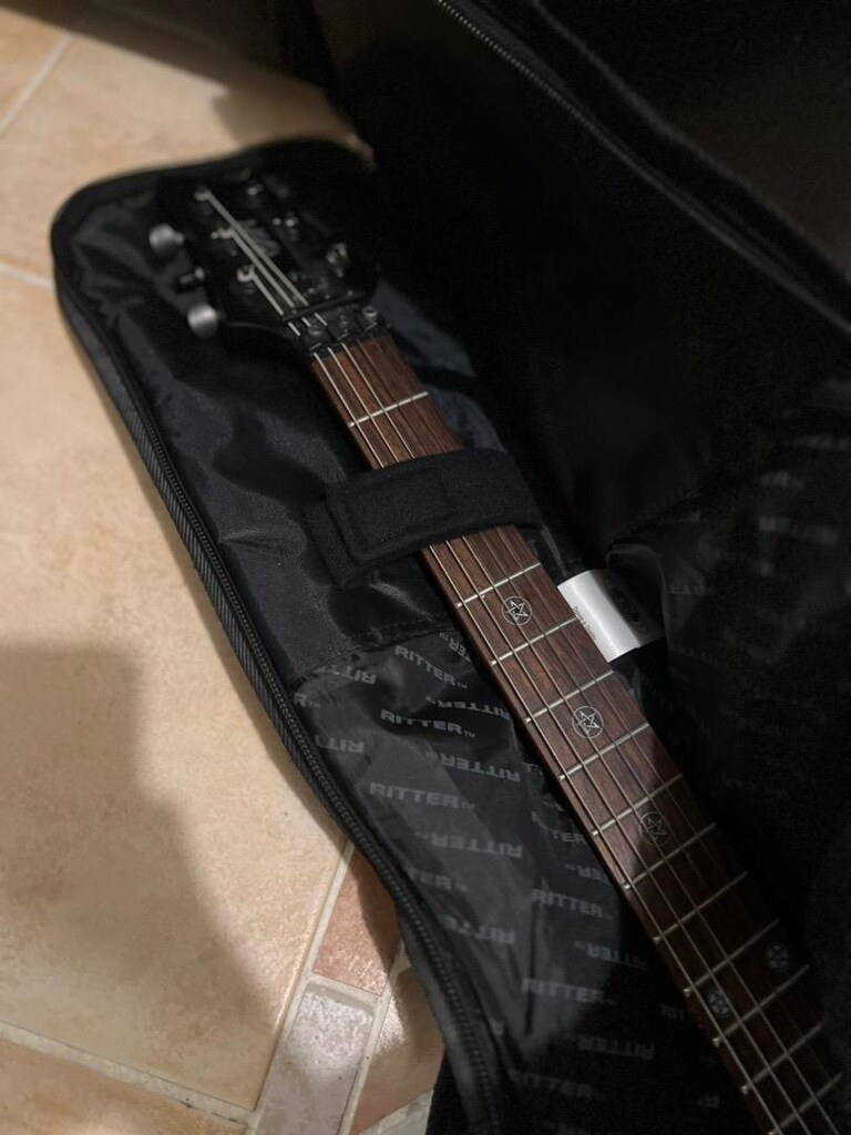 elektro gitar cort evl-K4, fender amfi ve aksesuarları - 6