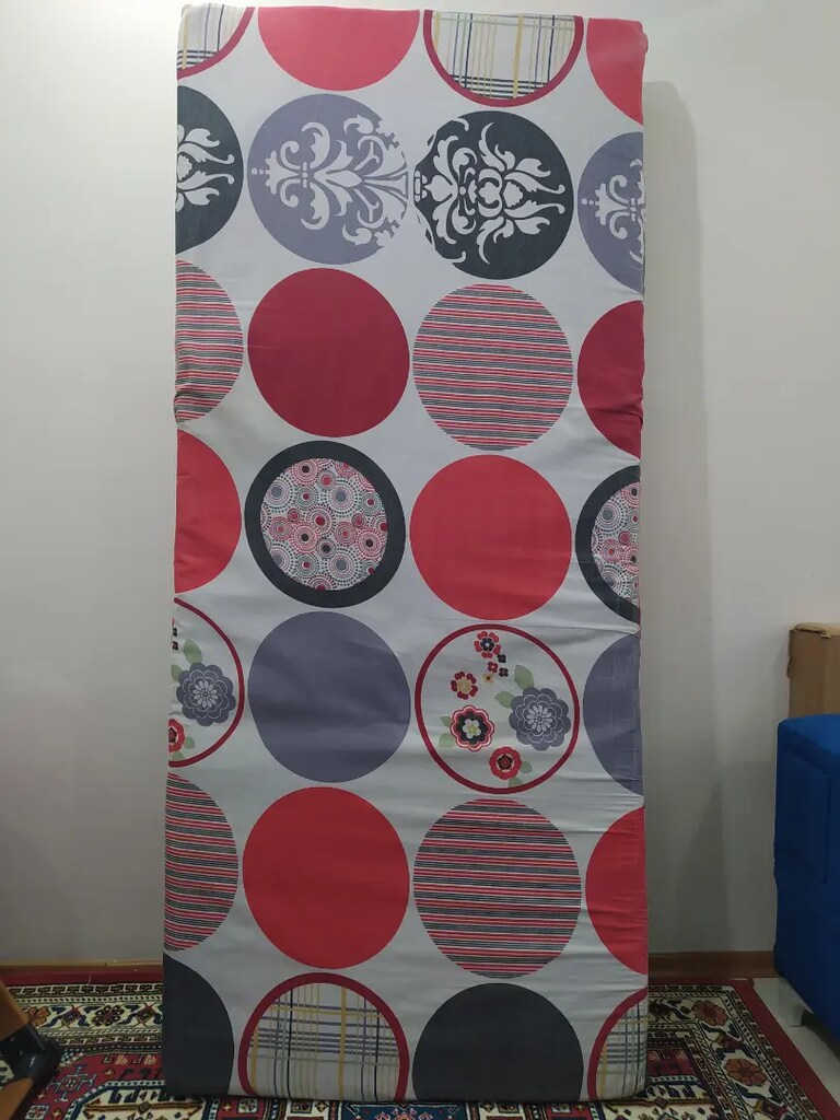 Temiz tek kişilik yatak - 2