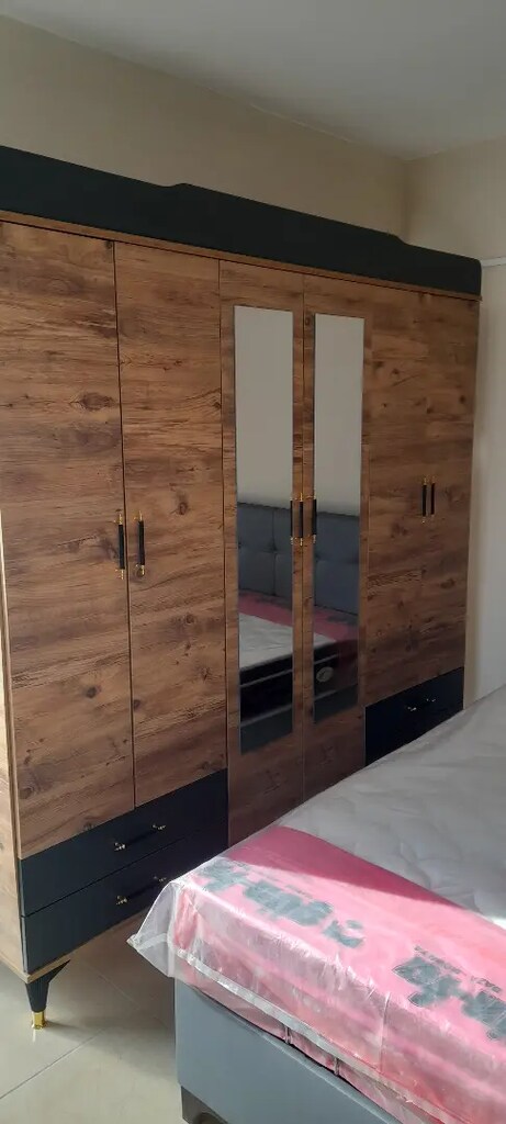 6 papılı 4 çekmeceli çok kullanışlı elbise dolabı - 2