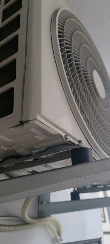 Samsung hatasız sıfır gibi 12000BTU invertir kilima hatasız - 3
