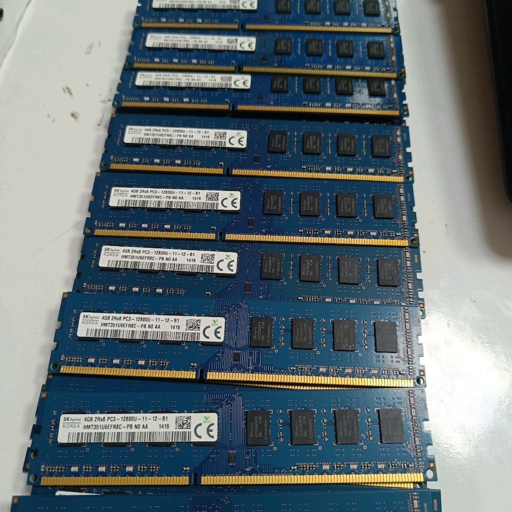 SK HYNİX 4 GB DDR3 1600 MHZ PC RAM - 4