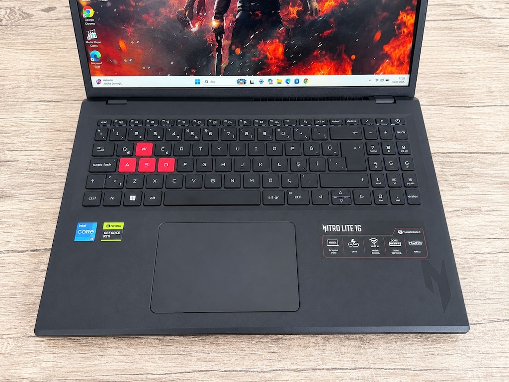Acer Nitro Lite 16 | RTX3050 6GB | i5-13420H | 16" 180Hz Ekran - 2