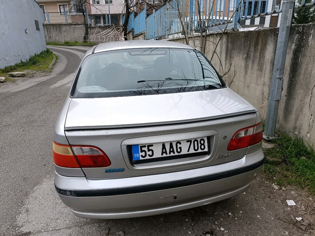 Fiat Albea - 2
