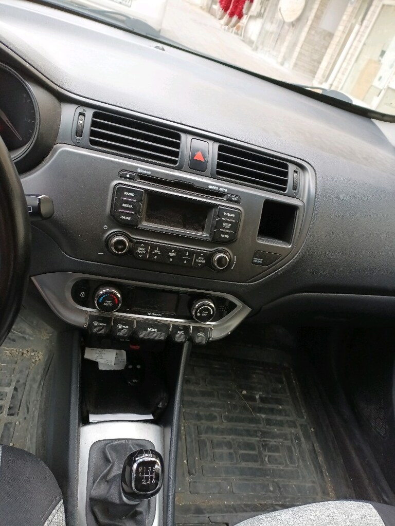 kia Rio dizel 1.4 beyaz Manuel - 5